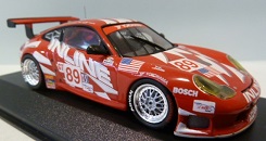 24_279_Porsche_911GT3_INLINE_245