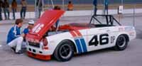 group7_Datsun_2000_scca_68